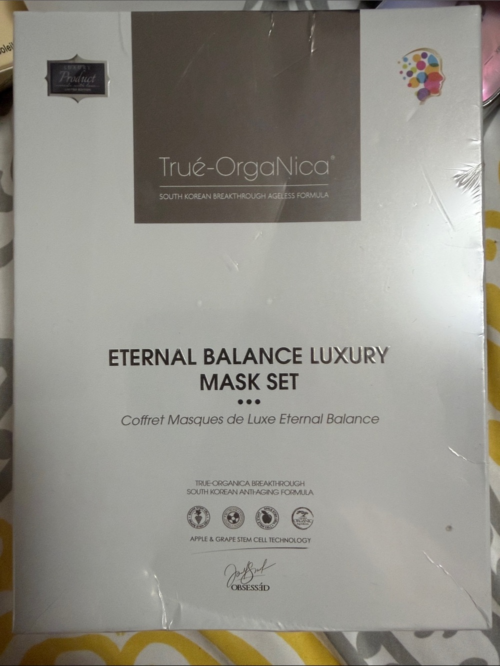 Eternal Balance Luxury Mask Set – White